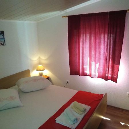 Apartman Rodic Omiš Exteriör bild