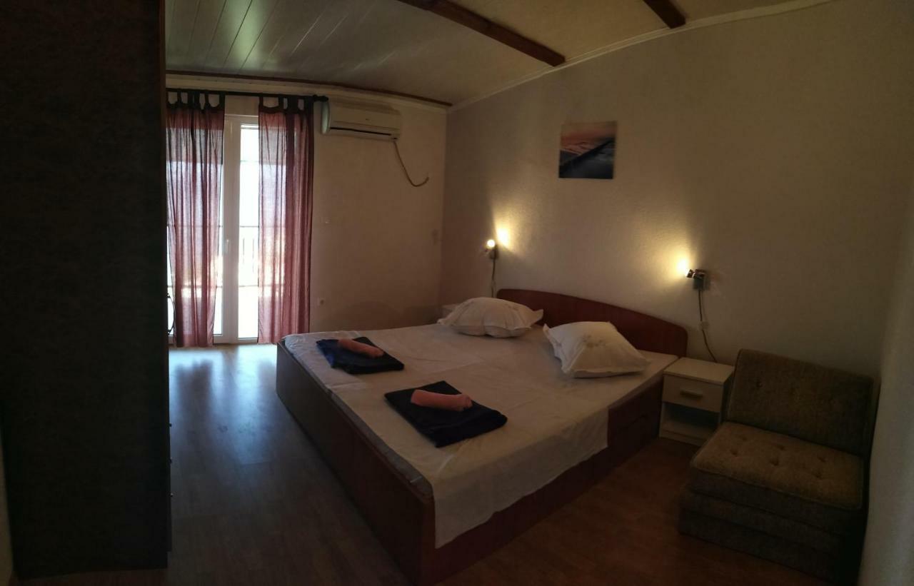 Apartman Rodic Omiš Exteriör bild